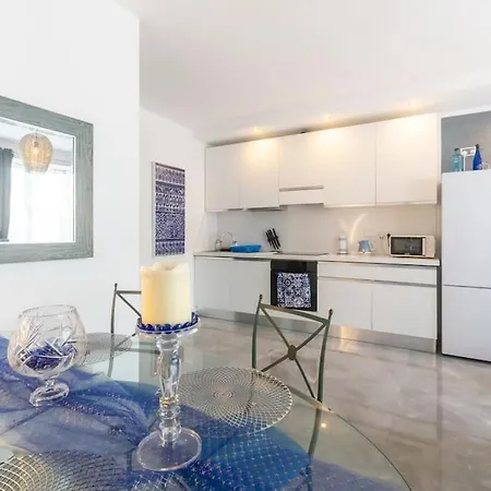 ***lovely Azure Apartment*** Apartament *