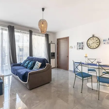 ***lovely Azure Apartment*** *
