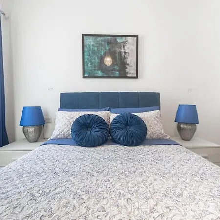 ***lovely Azure Apartment*** Lägenhet *